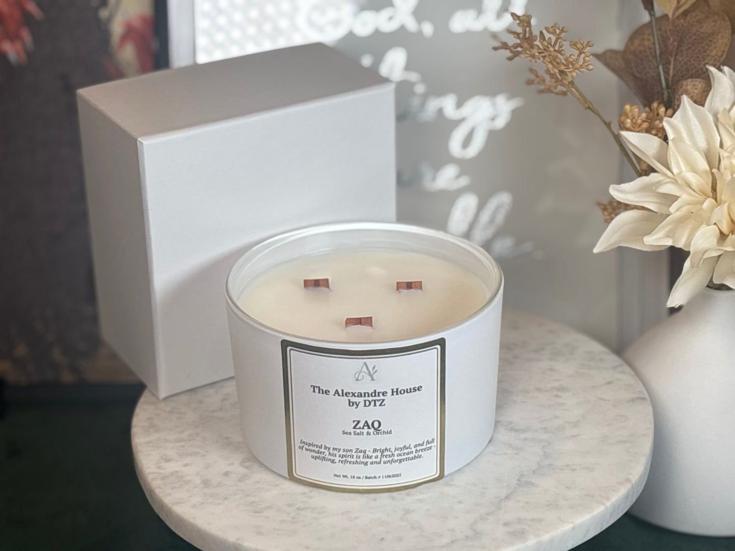 ZAQ | Sea Salt & Orchid 18 oz Signature Candle - Luxe Box Included