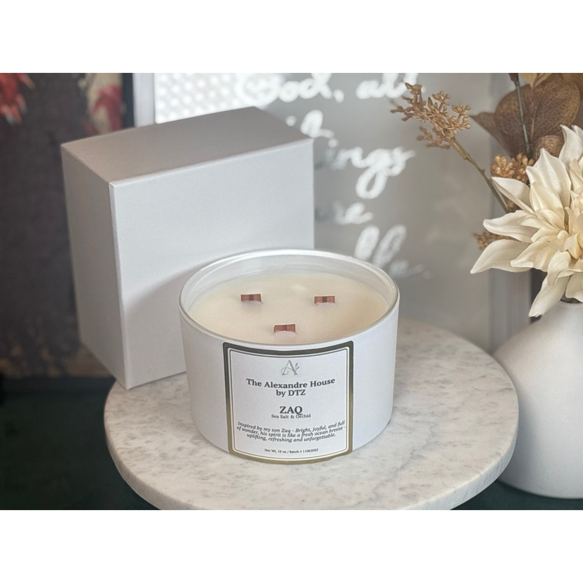ZAQ | Sea Salt & Orchid 18 oz Signature Candle - Luxe Box Included