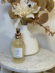 TORRI | Ambered Vanille Room & Linen Spray (4 oz) — A rich, cozy spray made with clean, safe fragrance oils