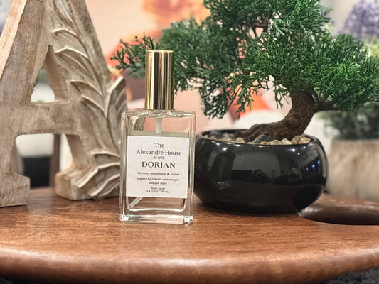 DORIAN | Santal Coconut & Amber Room & Linen Spray (3.4 oz) — Earthy yet smooth spray, crafted with organic alcohol base