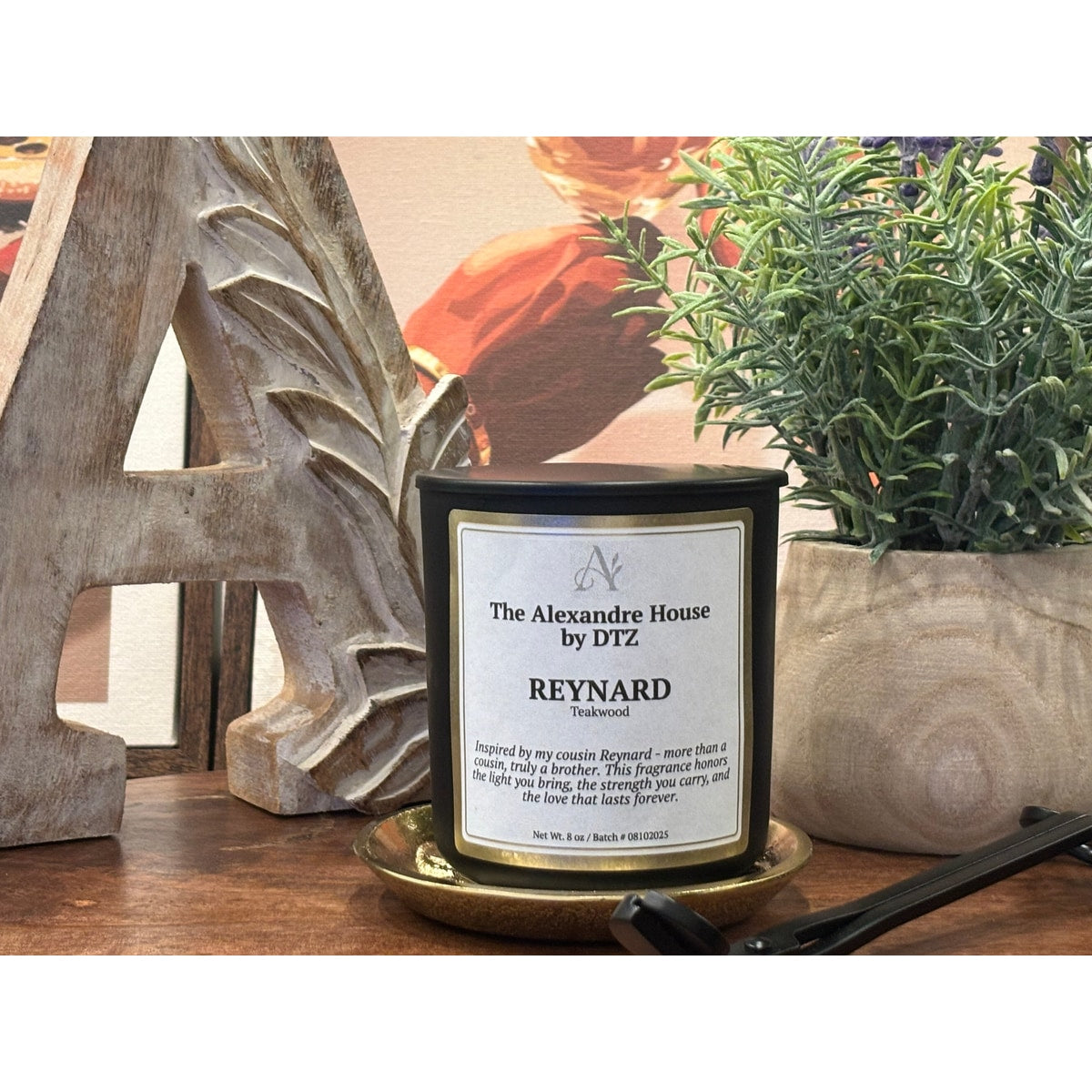 Reynard | Teakwood Signature Candle (8 oz) — A deep, masculine