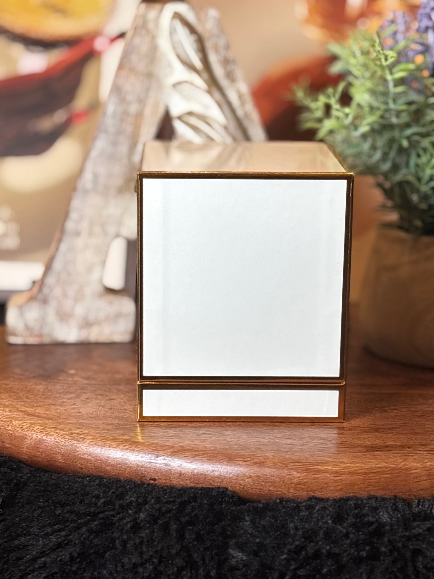 DORIAN | Santal Coconut & Amber Signature Candle (8 oz)A bold, clean luxury candle in a crackling wood wick