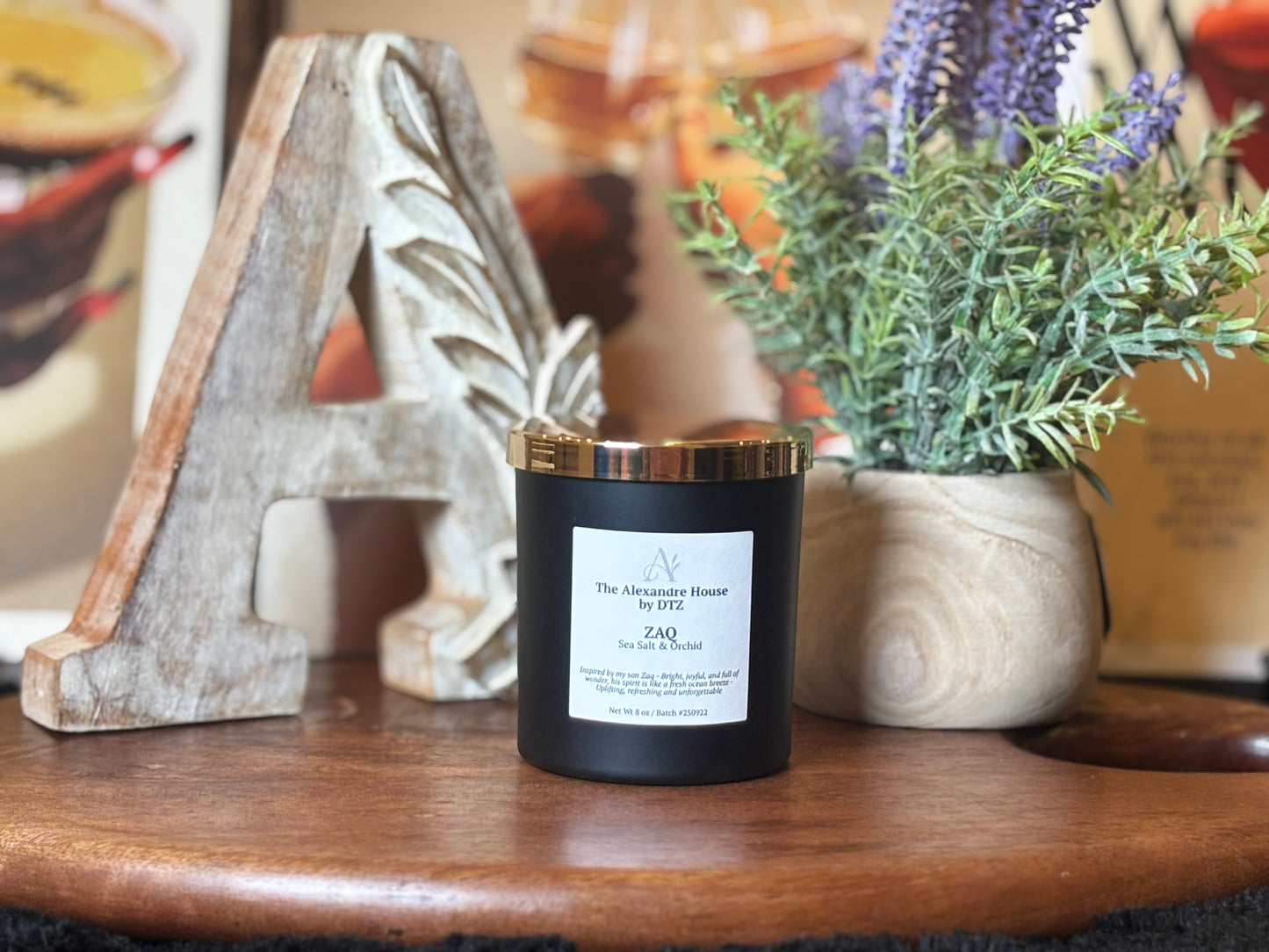 ZAQ | Sea Salt & Orchid Signature Candle (8 oz)A fresh, coastal luxury candle with a crackling wood wick