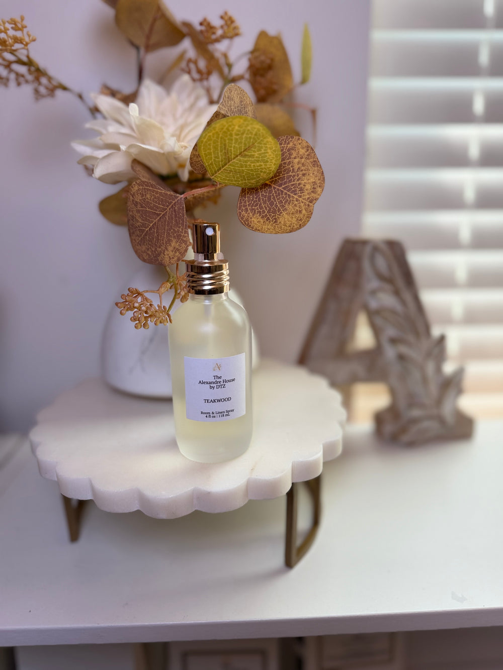 Reynard | Teakwood Luxury Room & Linen Spray (3.4 oz) — A bold, smoky spray for a clean yet commanding scent