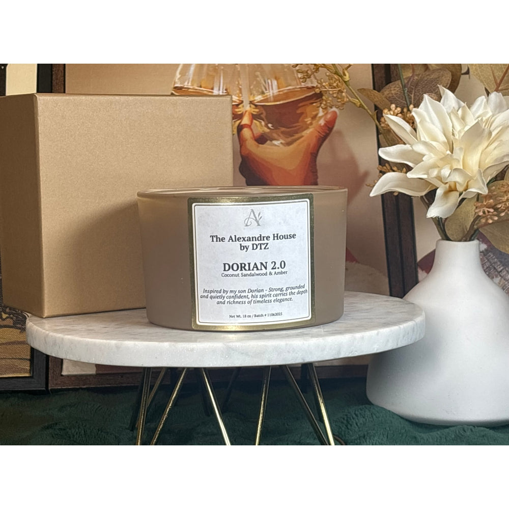 Coconut Sandalwood and Amber 18 oz Signature Candle - Luxe Box Included