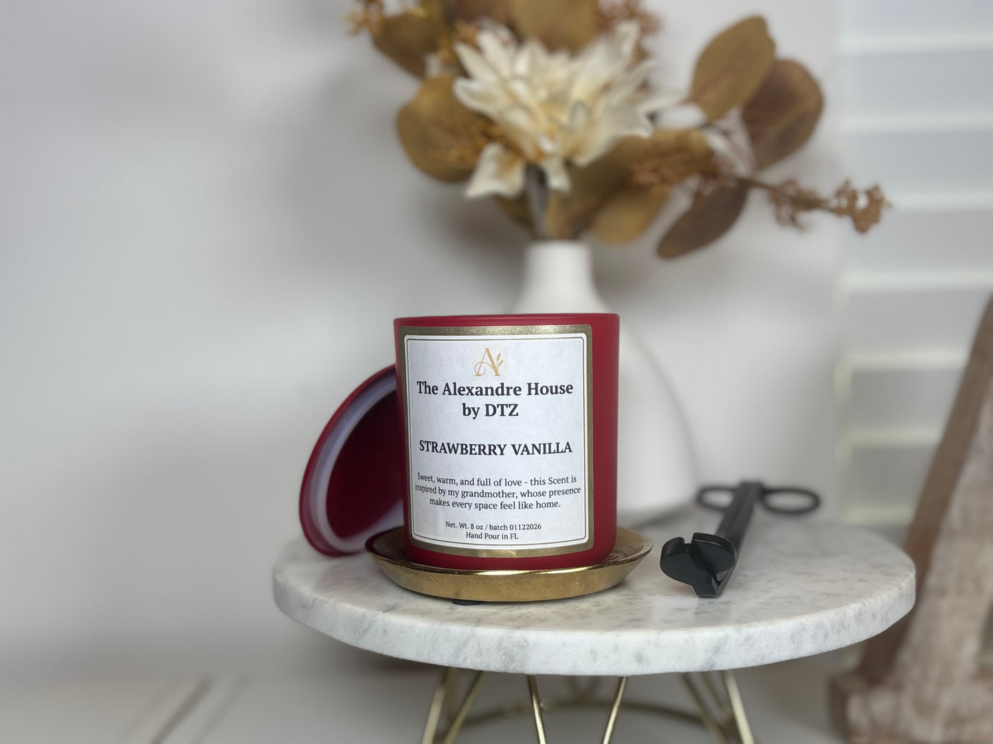 Strawberry Vanilla | 8 oz Signature Candle
